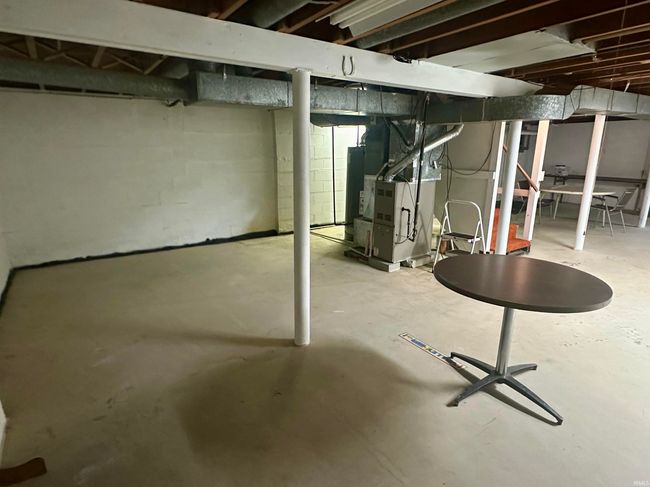 100 N Walnut St, House other with 2 bedrooms, 1 bathrooms and null parking in Delphi IN | Image 25