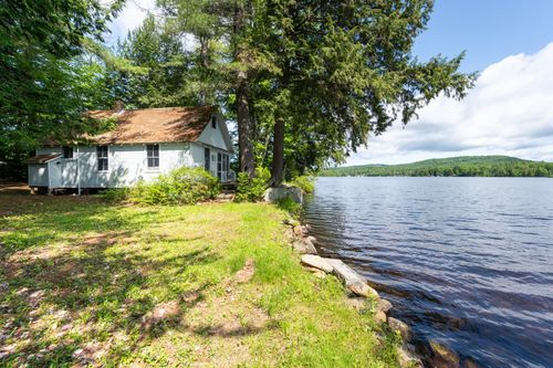 31 Sherene Orchard Rd, Meredith, NH, 03253-4214 | Card Image