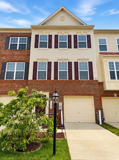 7533 Ivybrook Ln, GLEN BURNIE, MD, 21060-8628 | Card Image