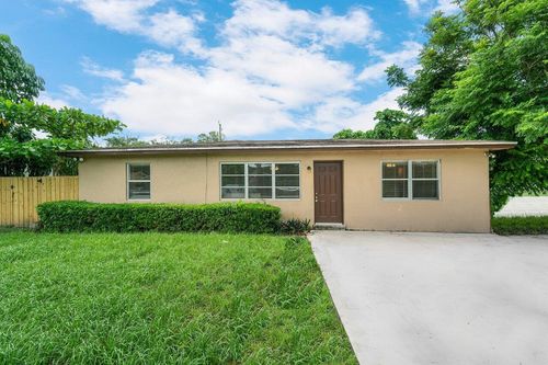 a-5854 Kumquat Road, West Palm Beach, FL, 33413 | Card Image