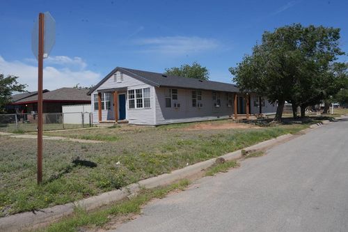 2400 College Ave, Midland, TX, 79701-6836 | Card Image