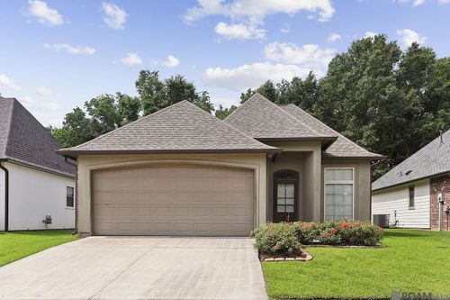 9154 Magnolia Leaf Ave, Baton Rouge, LA, 70810-2663 | Card Image