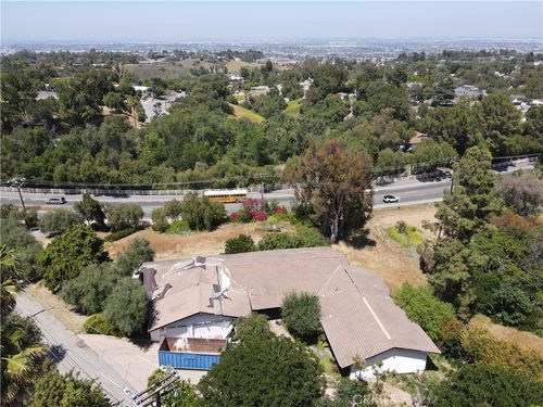 2950 Palos Verdes Dr N, Rolling Hills, CA, 90274-4116 | Card Image