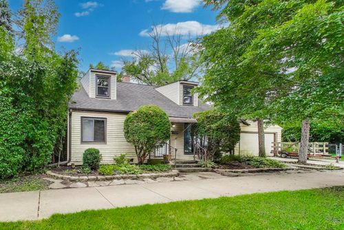219 E Berkshire Ave, Lombard, IL, 60148-1752 | Card Image
