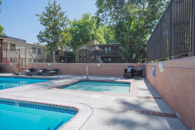 169 - 18350 Hatteras St, Condo with 1 bedrooms, 1 bathrooms and 2 parking in Tarzana CA | Image 19