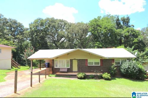 320 Brookview Dr, Talladega, AL, 35160-3387 | Card Image