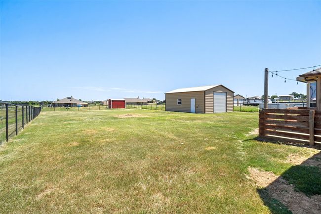 116 Springwood Ranch Loop, House other with 4 bedrooms, 2 bathrooms and null parking in Springtown TX | Image 24