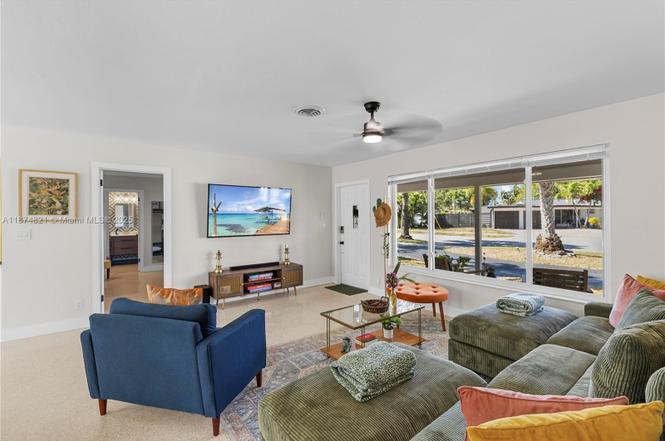 Residential Lease in Deerfield Beach 4