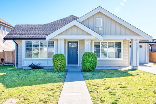 6257 Kevins Rd, Sechelt, BC, V7Z0V2 | Card Image