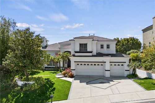 24944 Normans Way, Calabasas, CA, 91302-3090 | Card Image