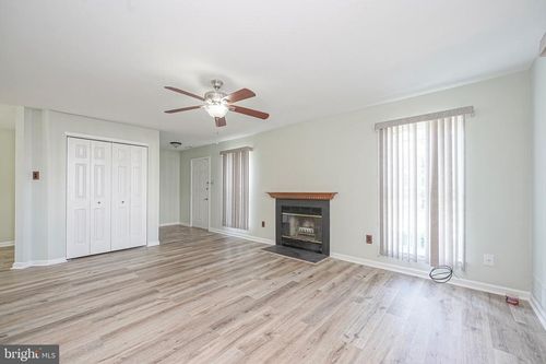 323 Whittier Ct, SEWELL, NJ, 08080-2971 | Card Image