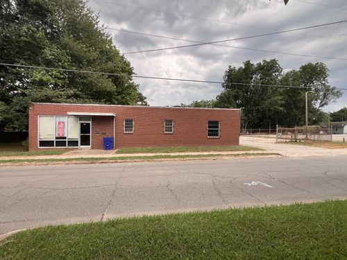 211 Walnut Ave W, Mc Kenzie, TN, 38201 | Card Image