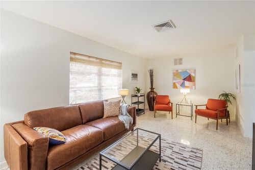 723 S Wilson Ave, Lakeland, FL, 33801-5658 | Card Image