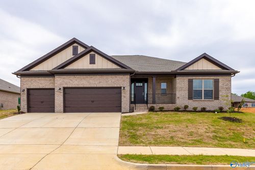 217 John Clift Cir, Madison, AL, 35757-6437 | Card Image