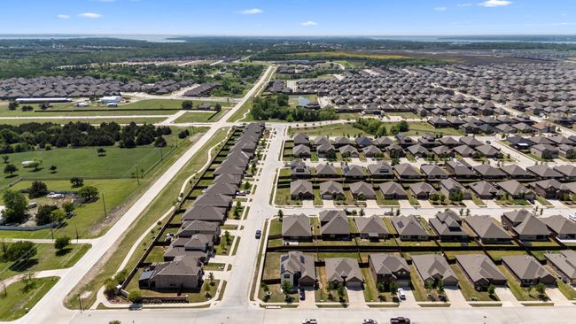 400 Saddle Club Way, House other with 4 bedrooms, 2 bathrooms and null parking in Princeton TX | Image 32