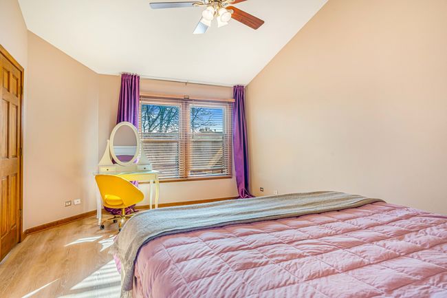 971 Heathrow Ln, Townhouse with 3 bedrooms, 3 bathrooms and 2 parking in Naperville IL | Image 16