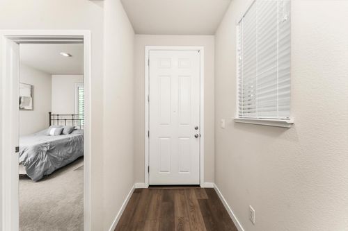 5017 Whirlabout St, Roseville, CA, 95747-4992 | Card Image