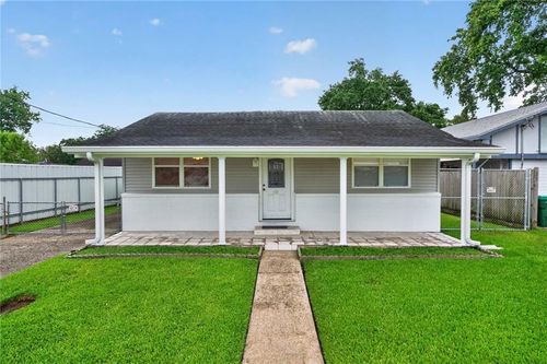 131 Tullulah Ave, River Ridge, LA, 70123-1821 | Card Image