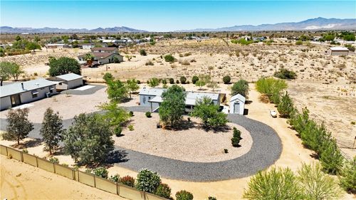 5622 W San Pedro Pl, Golden Valley, AZ, 86413-7789 | Card Image