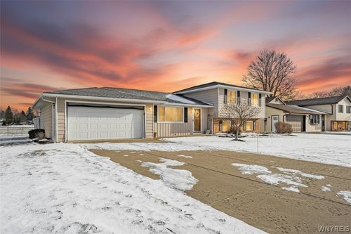 6399 Buell Drive, Lockport Town, NY, 14094 | Card Image