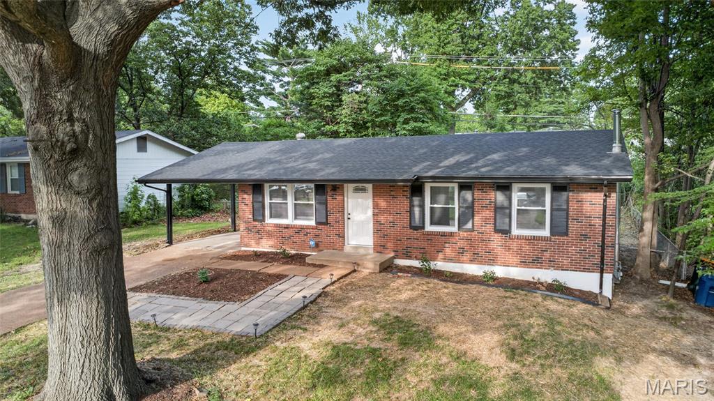 Residential in Dellwood 4