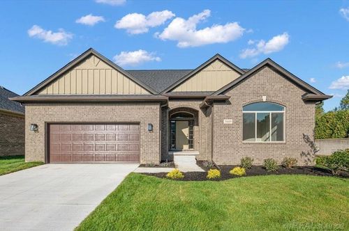 56689 Via Bellano, Macomb, MI, 48042-1064 | Card Image