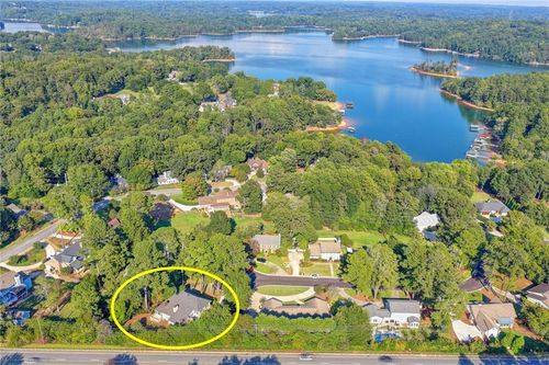 2859 Village Ct, Gainesville, GA, 30506-1635 | Card Image