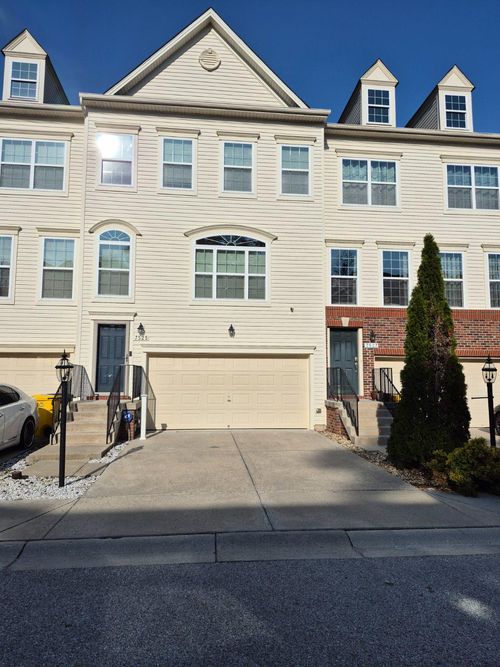 7525 Stonehouse Run Dr, GLEN BURNIE, MD, 21060-8469 | Card Image