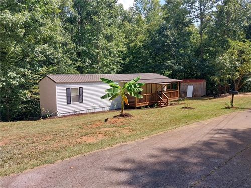 205 Lynden Loop, Westminster, SC, 29693-6379 | Card Image