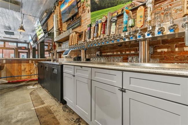 View behind bar | Image 35