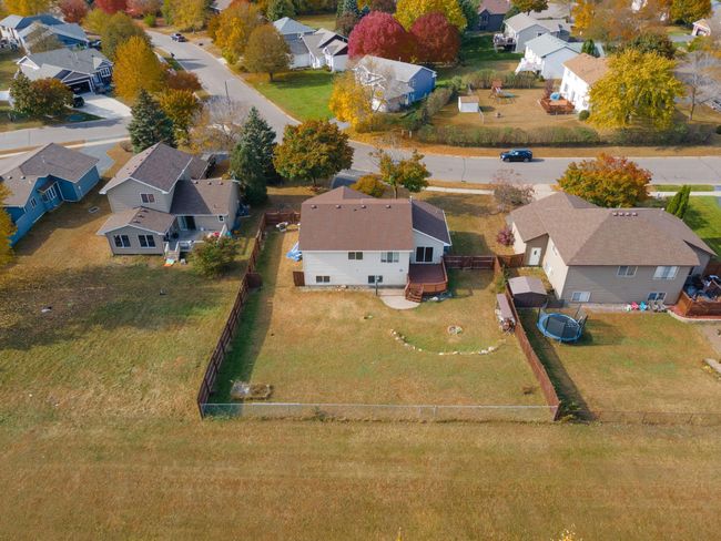 35-web-or-mls-8818-douglas-dr-n.jpg | Image 4