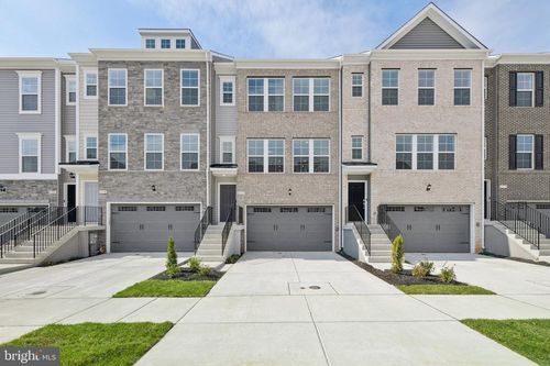 2912 Lewis And Clark Ave, UPPER MARLBORO, MD, 20774-2698 | Card Image