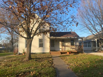 908 Charles Street, House other with 3 bedrooms, 1 bathrooms and 3 parking in Streator IL | Image 1