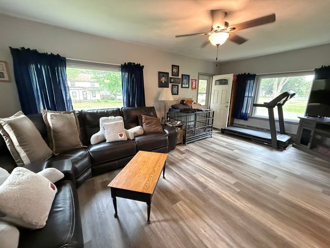 201 N Meyers Ave, House other with 4 bedrooms, 2 bathrooms and 2 parking in MILLEDGEVILLE IL | Image 26