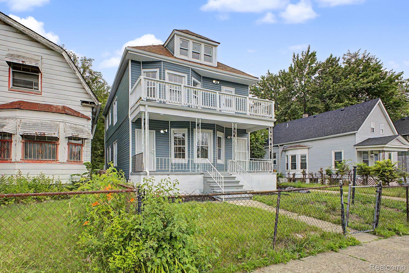 Residential in Detroit 4