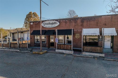307 Historic 66 W, Waynesville, MO, 65583-2112 | Card Image