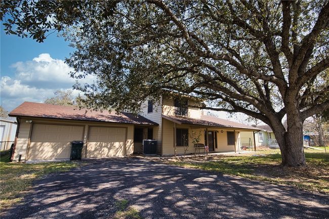 146 Lake Meadows Rd, House other with 4 bedrooms, 3 bathrooms and null parking in Mathis TX | Image 17