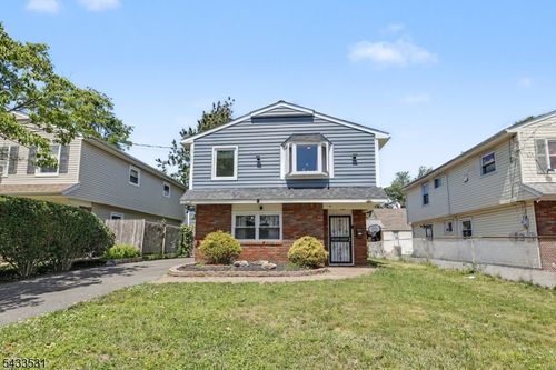 509 Church Pl, Plainfield, NJ, 07063-1407 | Card Image