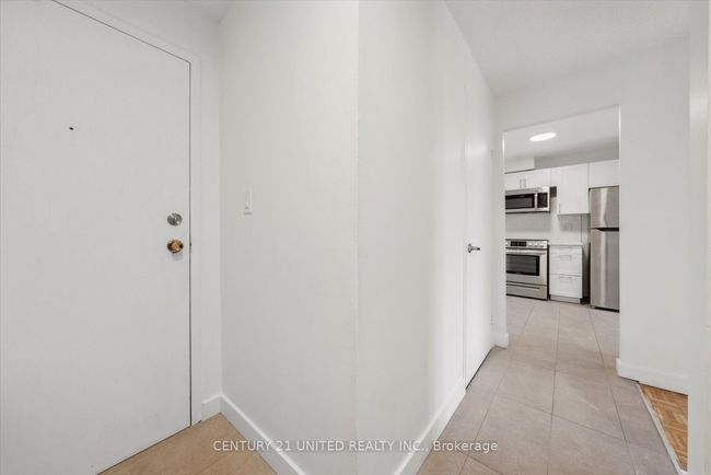 303 - 1155 Goodfellow Rd, Home with 2 bedrooms, 1 bathrooms and 1 parking in Peterborough ON | Image 7