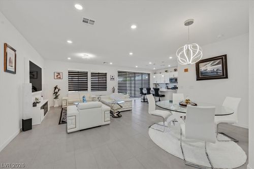 2933 Little Current Rd, North Las Vegas, NV, 89086-1579 | Card Image