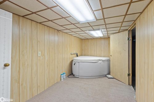 155 280th St, Wesley, IA, 50483-7516 | Card Image