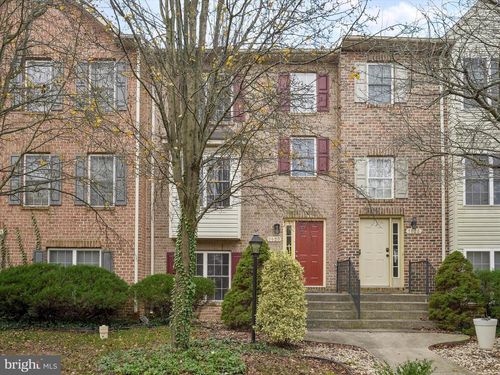 1123 Lindsay Ln, HAGERSTOWN, MD, 21742-4618 | Card Image