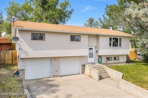 1059 Van Dorn Dr, Craig, CO, 81625-1547 | Card Image