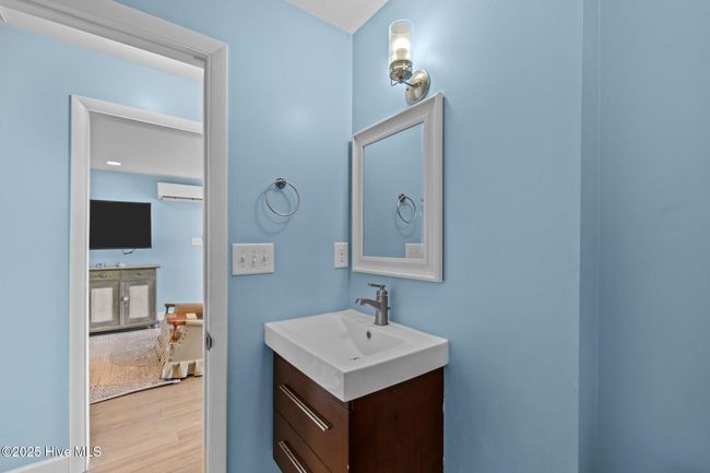 247 Bay View Blvd, House other with 4 bedrooms, 3 bathrooms and 1 parking in Atlantic Beach NC | Image 30