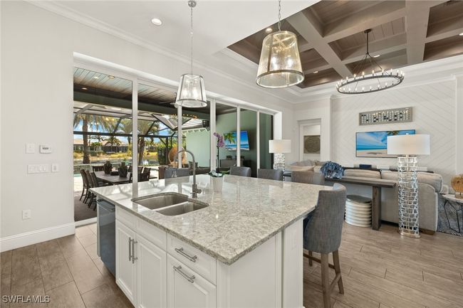 6348 Lyford Isle Dr, House other with 3 bedrooms, 5 bathrooms and null parking in Naples FL | Image 15
