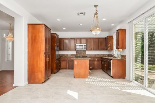 632 Fisher Circle, Folsom, CA, 95630 | Card Image