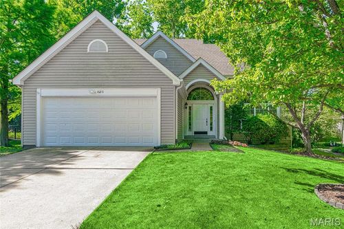 16211 Port Of Nantucket Dr, Wildwood, MO, 63040-1532 | Card Image
