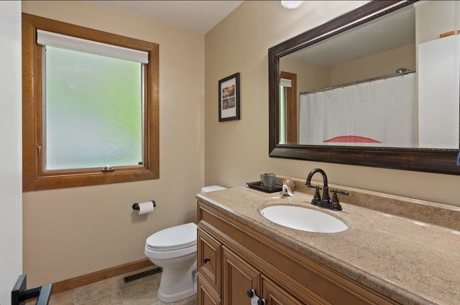 40 Hilltop Ct, House other with 2 bedrooms, 2 bathrooms and null parking in Colchester VT | Image 32