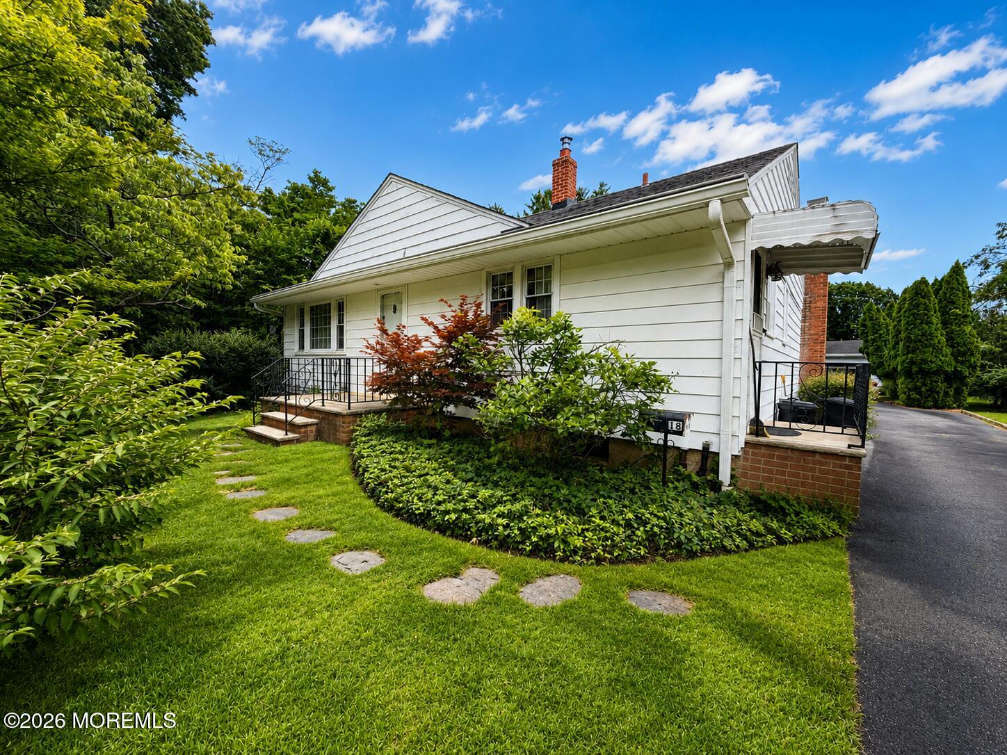 Residential in Freehold 3