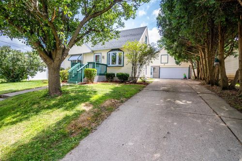 116 N College Avenue, FOX LAKE, WI, 53933 | Card Image